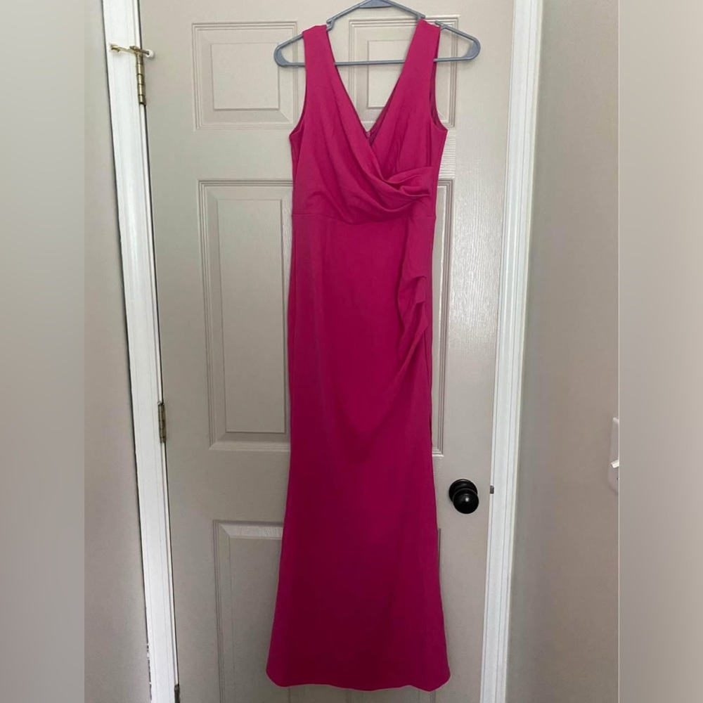 New without tags Elegant Pink Dress Size Small
